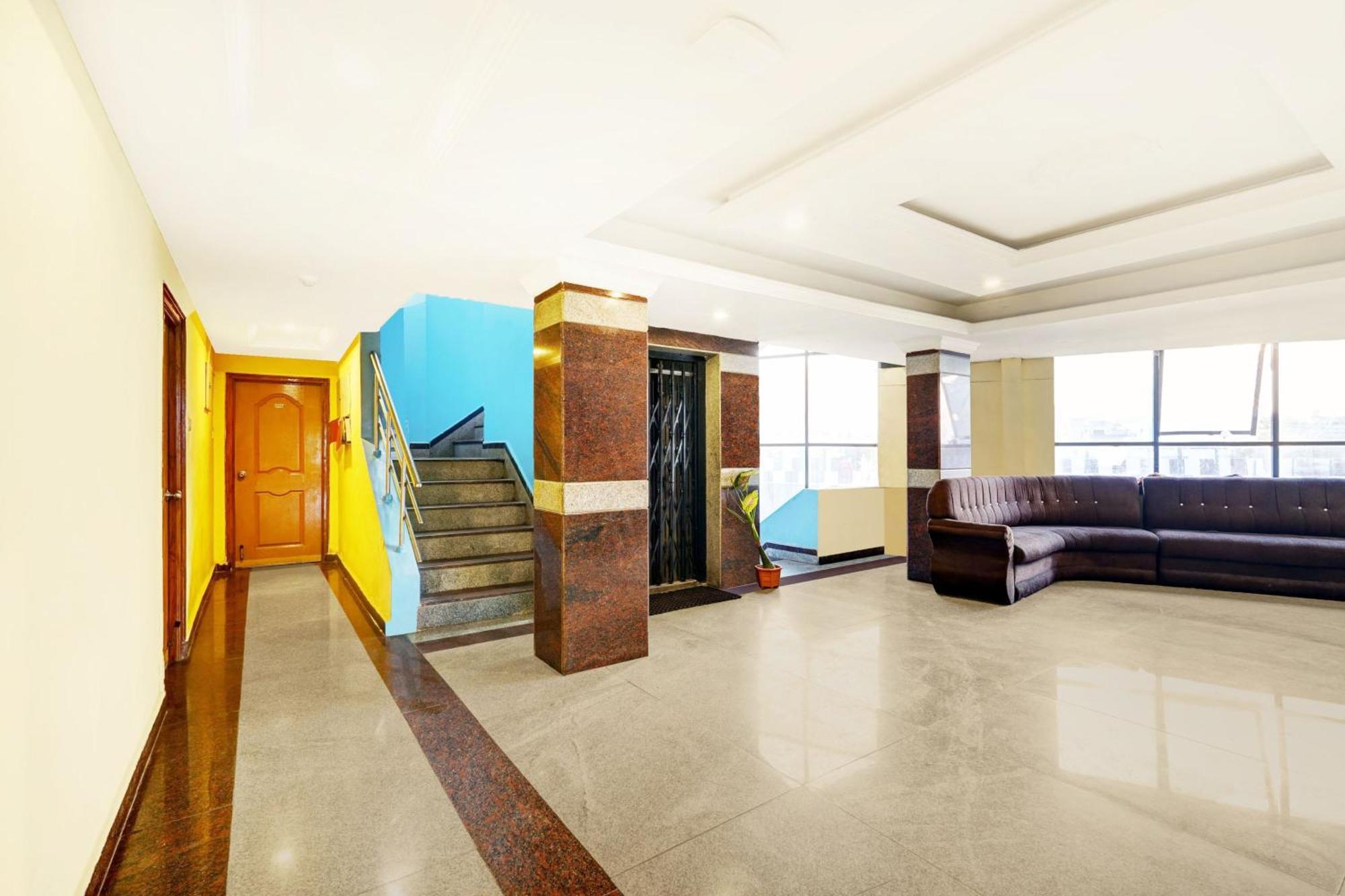 Super Hotel O Padmavathi Puram Near Railway Station Tirupati Exterior photo